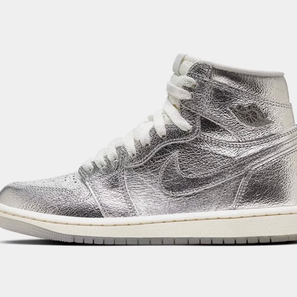 Nike Women's Air Jordan Retro Hi-Top Silver | Brand New Size 8.5 - Picture 2 of 7